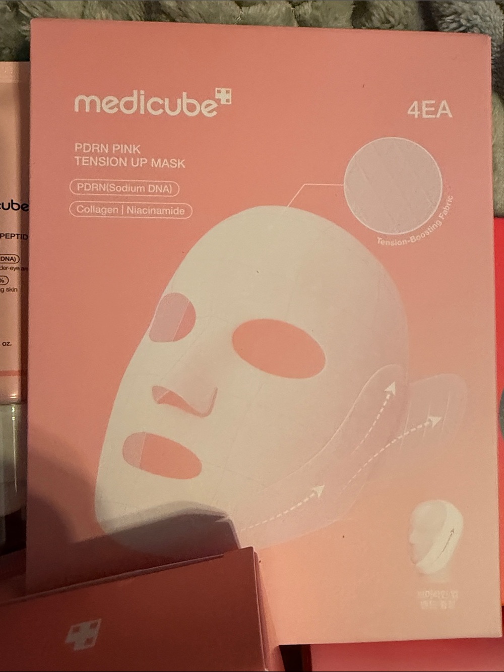 Medicube - Picture 3 of 6